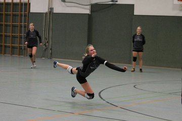 Bild 98 - U18w 2.Tag am 3.12.11